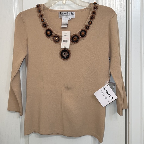 Joseph A 3/4 Lead fine gauge sweater. Size large. New with tags. - Picture 2 of 8